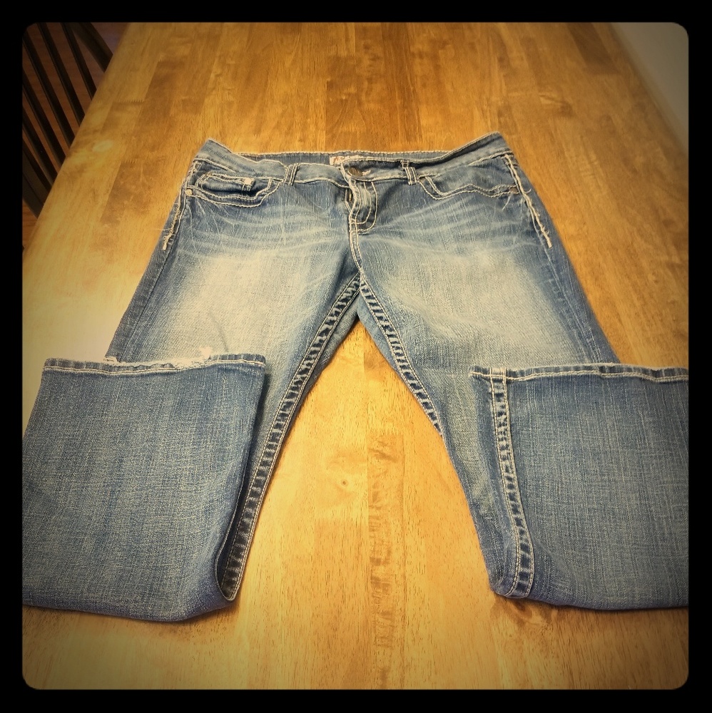 BKE womens jeans size 33 x 29.5